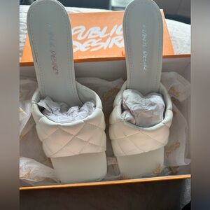 Public Desire Bossy Quilted Sandals in White (NWT)